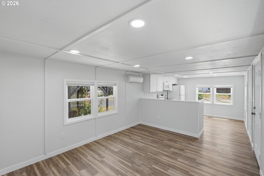 Move-in ready and fully remodeled! This 2-bedroom, 1-bath home - photo 8
