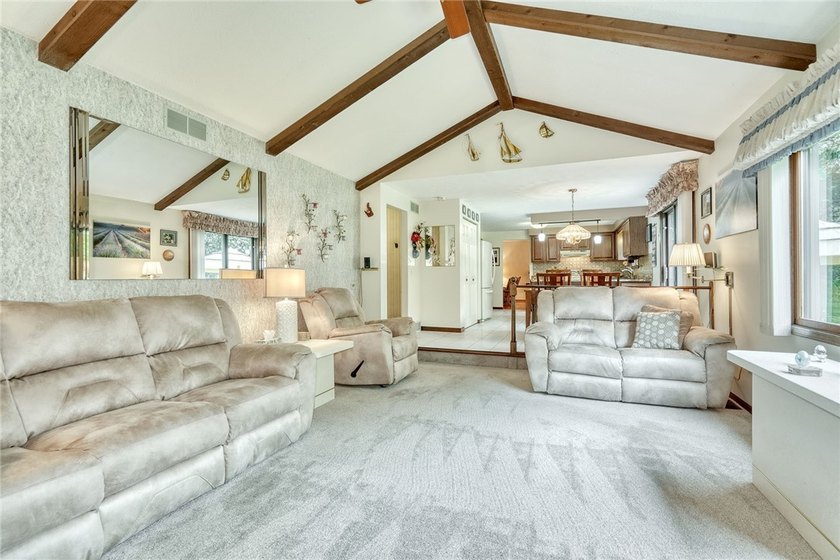 EXCEPTIONAL!!! LOVINGLY CARED FOR by PROUD OWNERS of 39 YEARS! - photo 27
