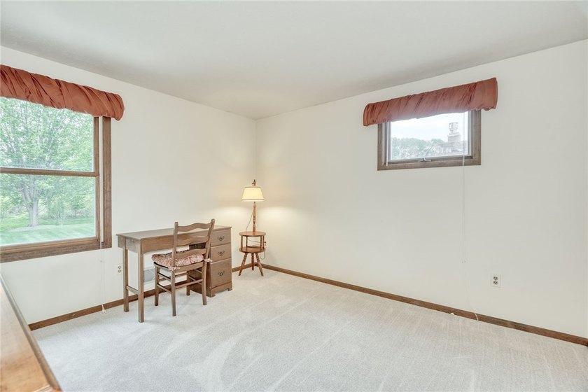 EXCEPTIONAL!!! LOVINGLY CARED FOR by PROUD OWNERS of 39 YEARS! - photo 37