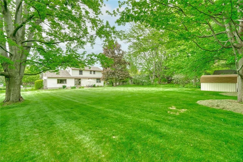 EXCEPTIONAL!!! LOVINGLY CARED FOR by PROUD OWNERS of 39 YEARS! - photo 45