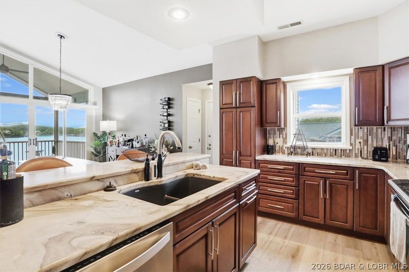 This top floor, 3 bedroom, 3 bath, a furnished condo is only one - photo 19