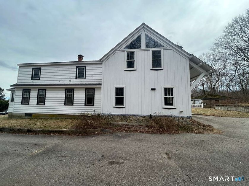 Discover the potential of 17 Comstock Avenue, a spacious 2 - photo 6