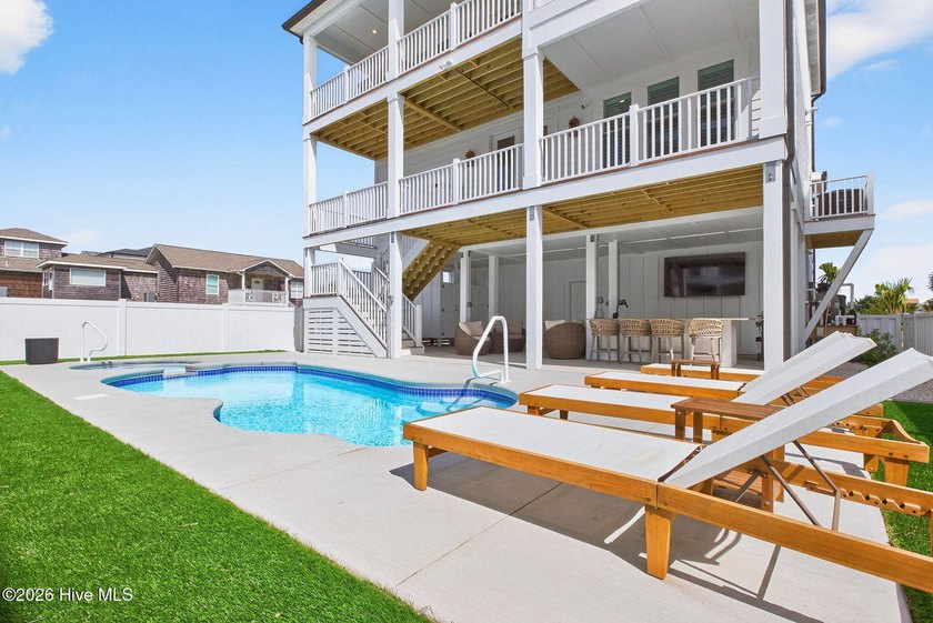 Welcome to one of the most limited opportunities to own a fully - photo 4