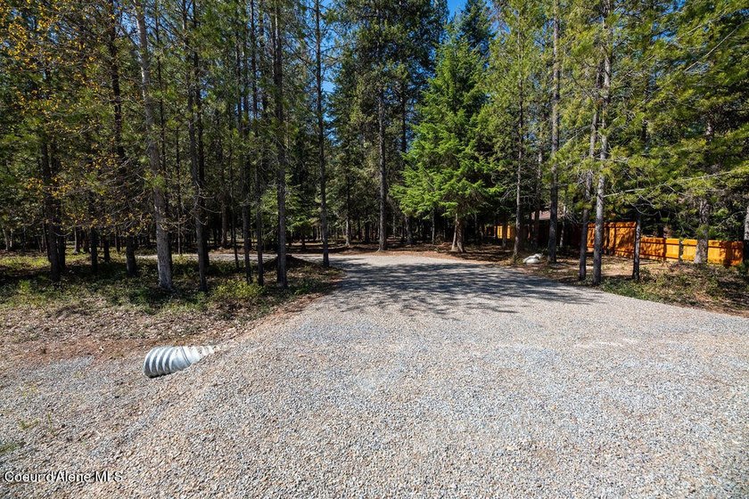 Discover the perfect opportunity to build your dream getaway in - photo 3