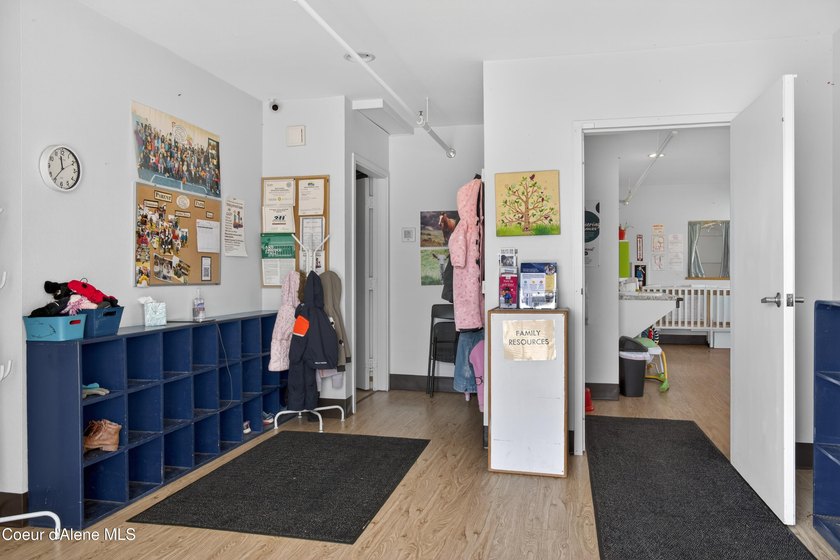 Turnkey Investment: Profitable Business with Purpose Built - photo 4