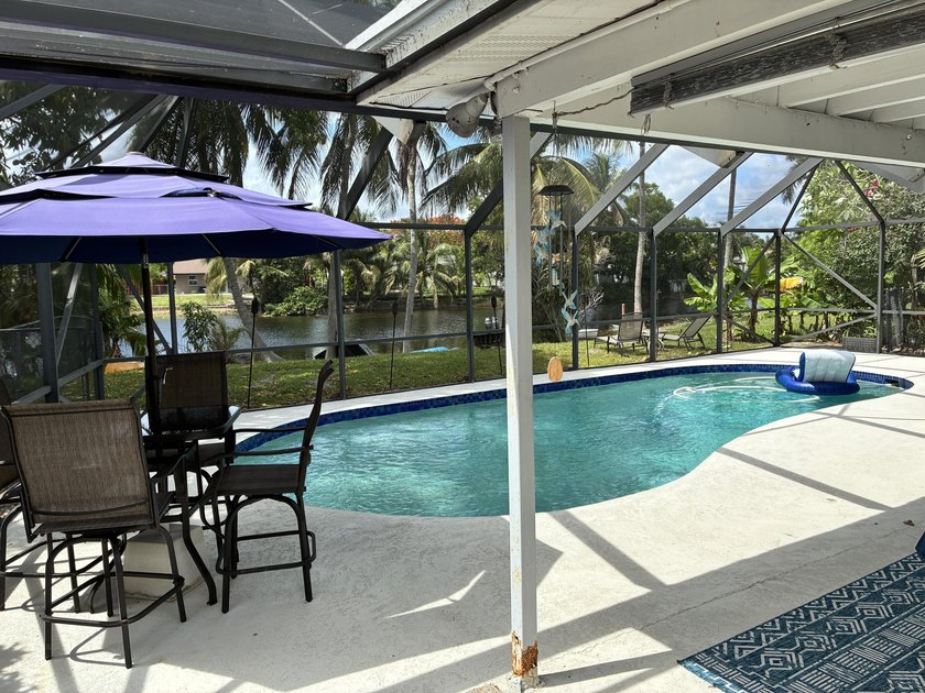 Experience Florida living in this beautifully updated - photo 18