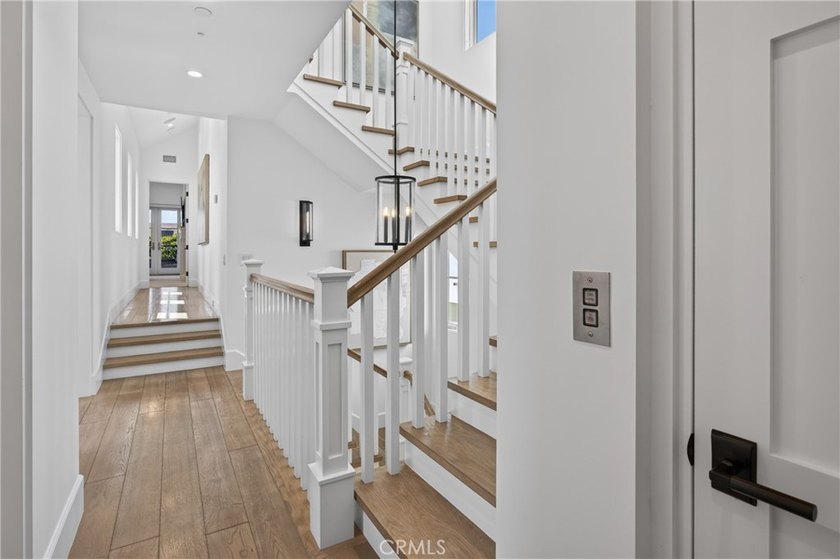 Welcome home to 408 Poinsettia . . . both home and sanctuary - photo 25