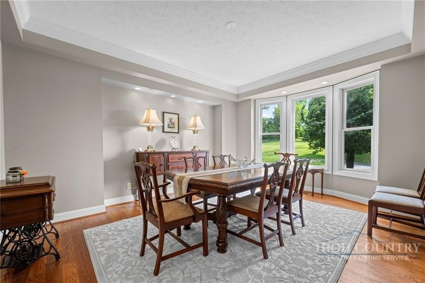 Welcome to 123 Cora's Path, a beautifully designed mountain - photo 7