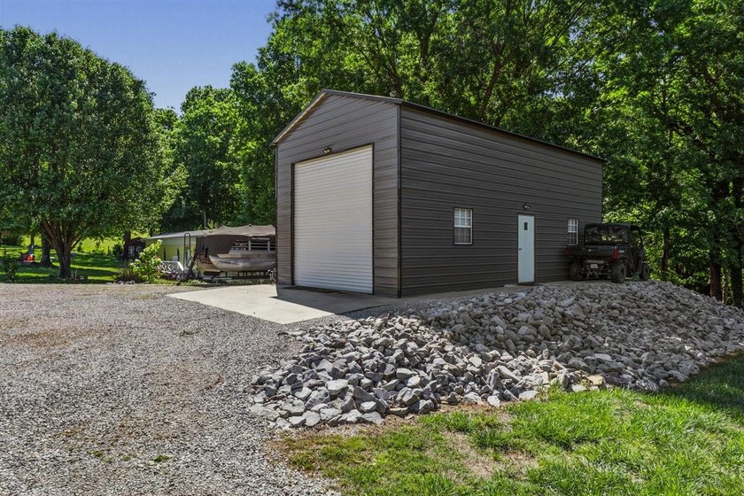 LIVE THE LAKE LIFE - WITH LAKE VIEWS AND RARE WALKABLE TO THE - photo 2