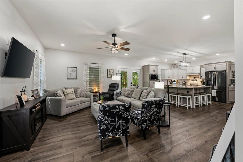LIVE THE LAKE LIFE - WITH LAKE VIEWS AND RARE WALKABLE TO THE - photo 5