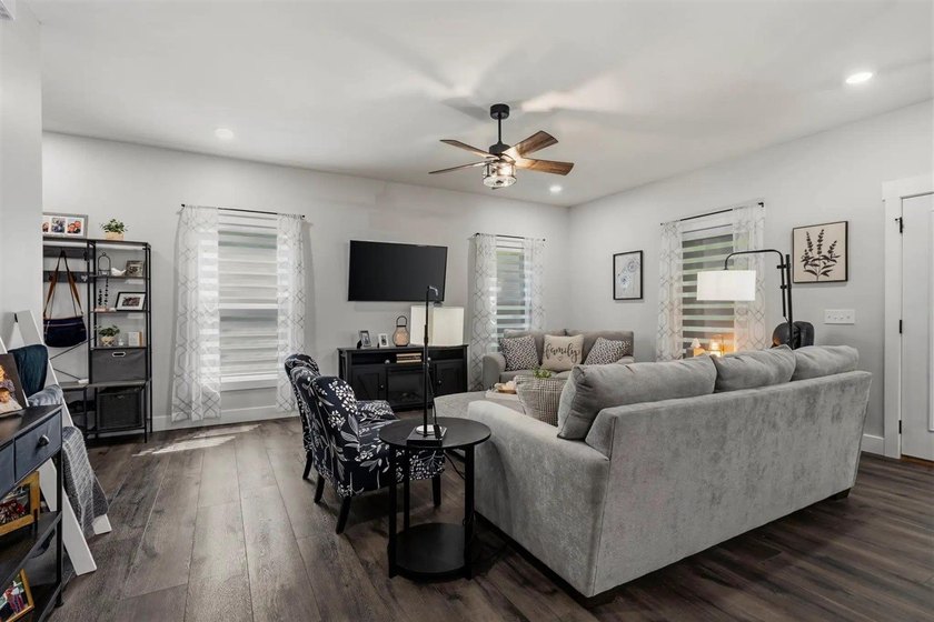 LIVE THE LAKE LIFE - WITH LAKE VIEWS AND RARE WALKABLE TO THE - photo 7