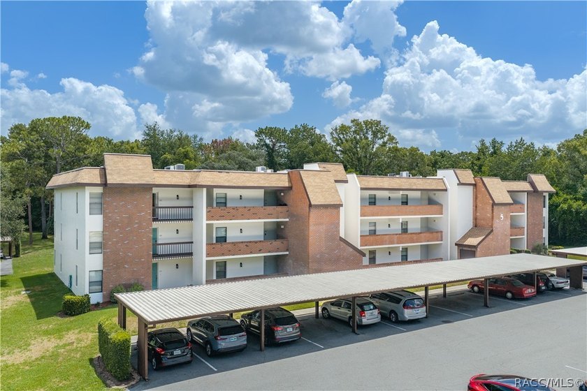 TURN-KEY &amp; FULLY FURNISHED! Start your mornings on the screened - photo 49