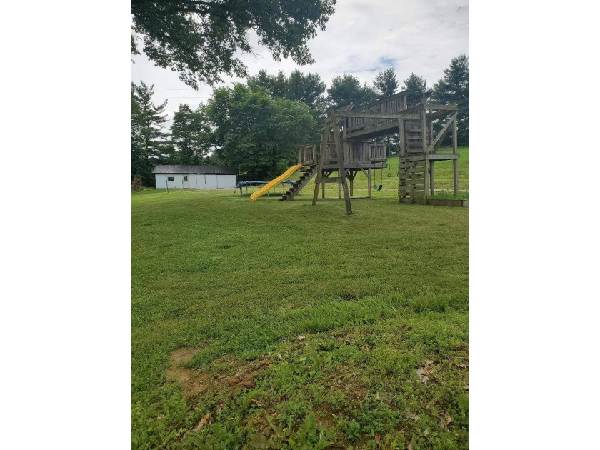 Don't miss out on this DEAL as the Owners are looking for an - photo 10