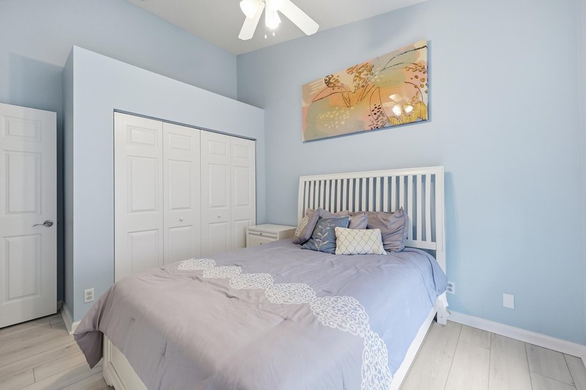 Beautifully updated and backing to a peaceful preserve, this - photo 23