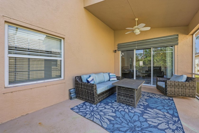Beautifully updated and backing to a peaceful preserve, this - photo 33