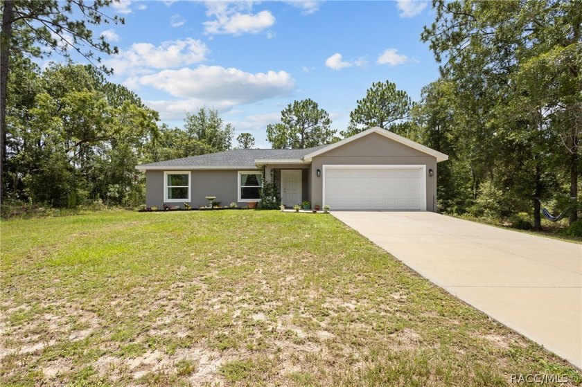 Welcome home to this beautifully built 2023 3-bedroom - photo 18