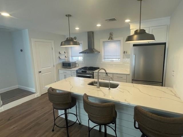 Coastal Elegance Meets Modern Convenience at The Lookout on Main - photo 24