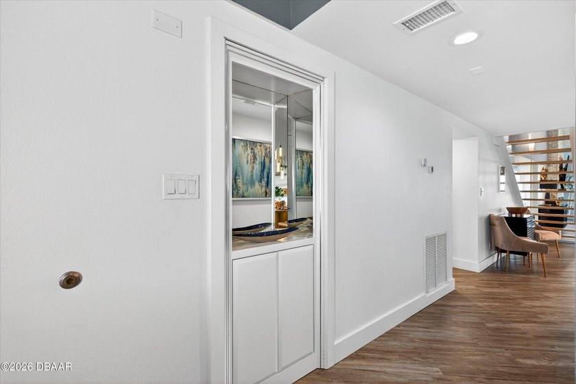 A rare Intracoastal Waterway frontage penthouse offering nearly - photo 13