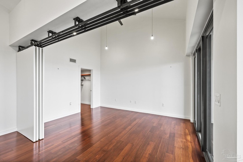 Welcome to 701 Port Royal Way, a stunning 2-bedroom, 2-bathroom - photo 10