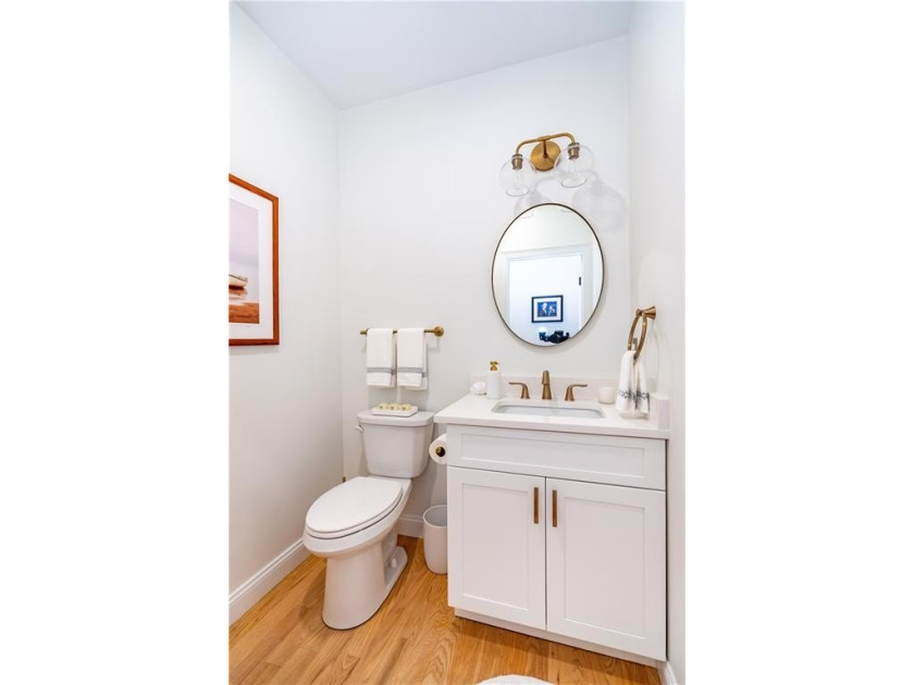 Wow! Fantastic location and setting. In a quiet neighborhood - photo 22