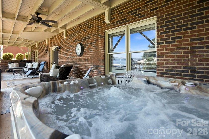 Experience elevated Lake Norman living in this fully renovated - photo 34