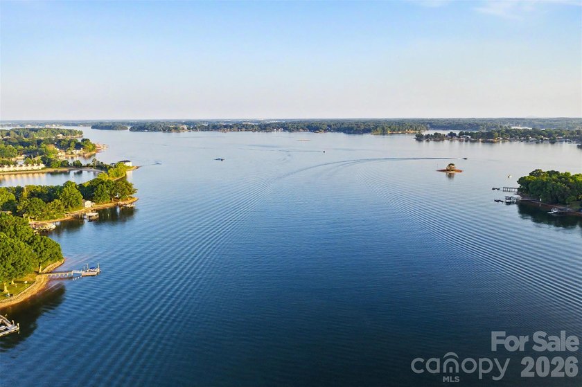 Experience elevated Lake Norman living in this fully renovated - photo 36