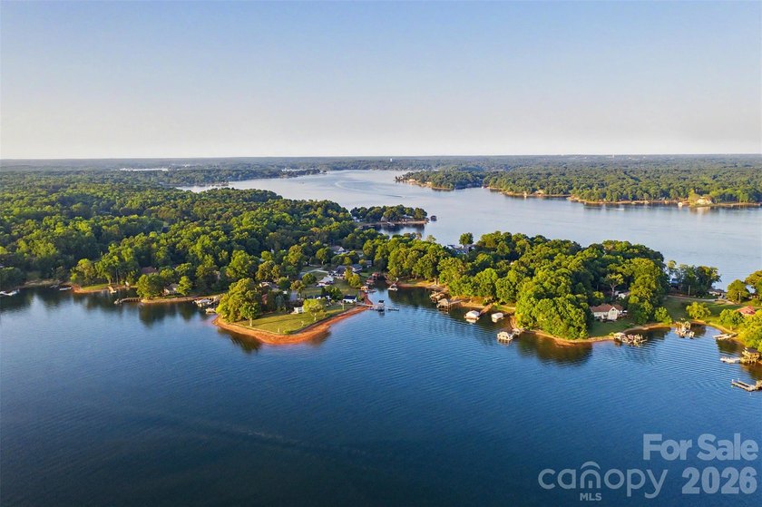 Experience elevated Lake Norman living in this fully renovated - photo 37