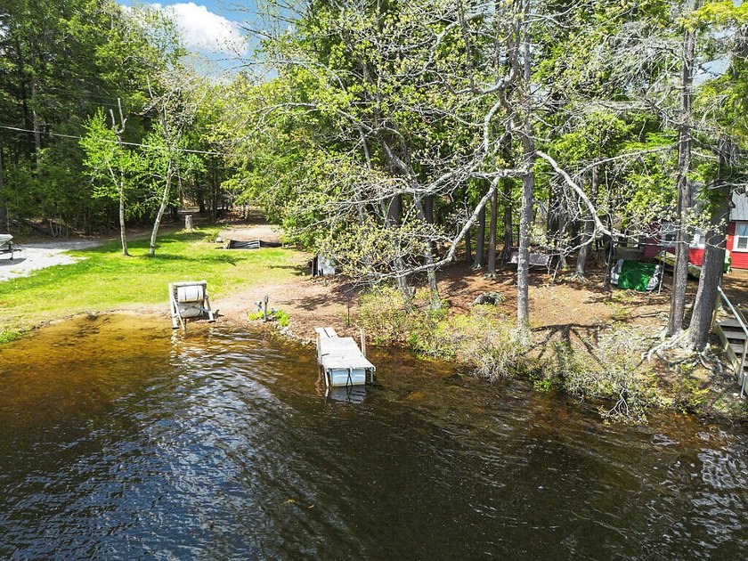 Discover the opportunity to own waterfront land on Sokokis Lake - photo 3