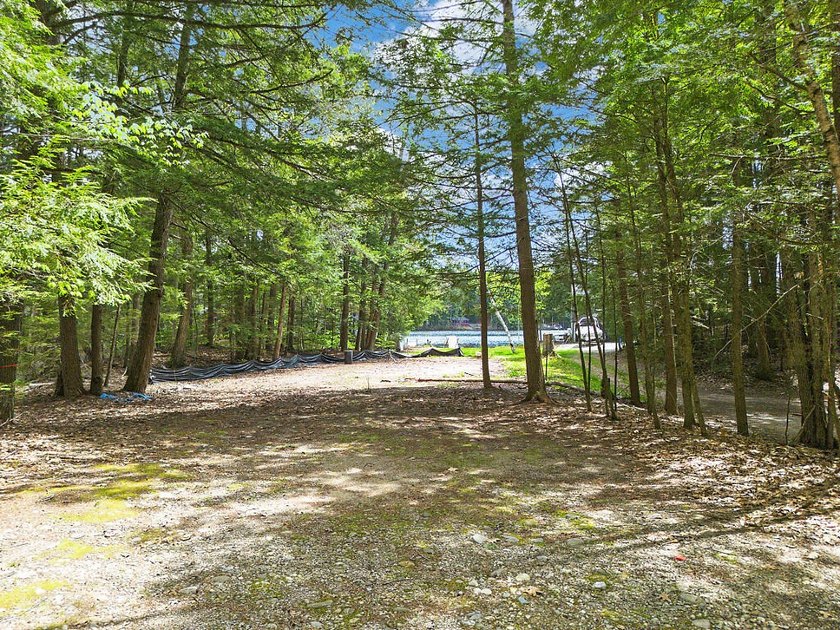 Discover the opportunity to own waterfront land on Sokokis Lake - photo 6