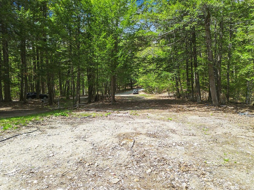 Discover the opportunity to own waterfront land on Sokokis Lake - photo 10