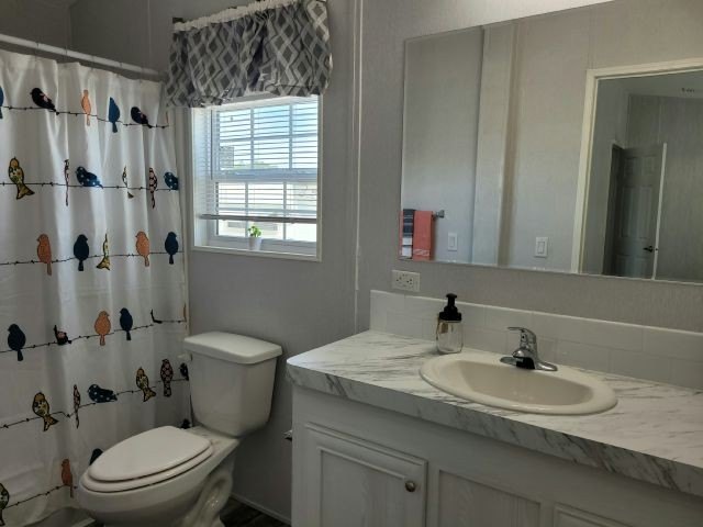 Own your own 2 bed/2 bath home! Make an appointment now to see - photo 4