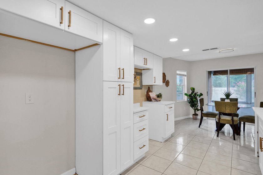Move right into this beautifully updated 3-bedroom, 2-bath home - photo 14