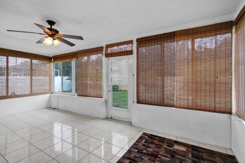 Move right into this beautifully updated 3-bedroom, 2-bath home - photo 20