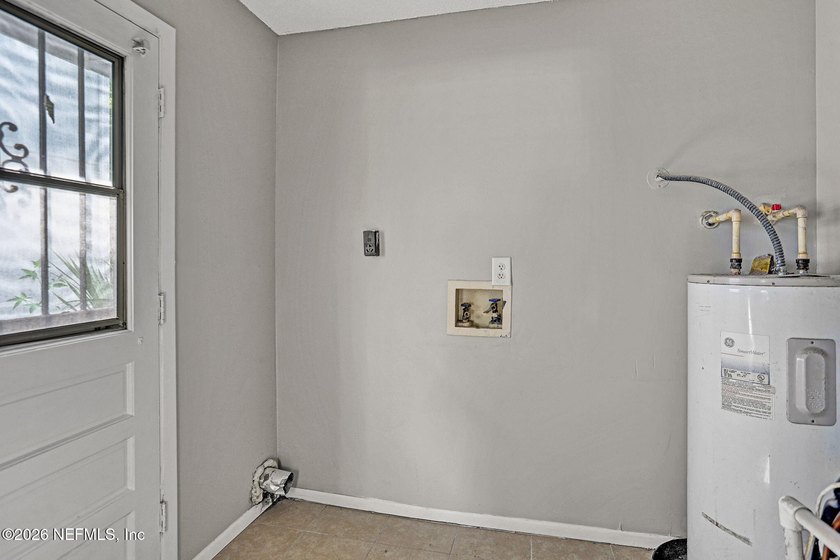 Move-in ready and full of potential, this 3-bedroom, 2-bath home - photo 22