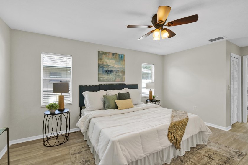 Move right into this beautifully updated 3-bedroom, 2-bath home - photo 22