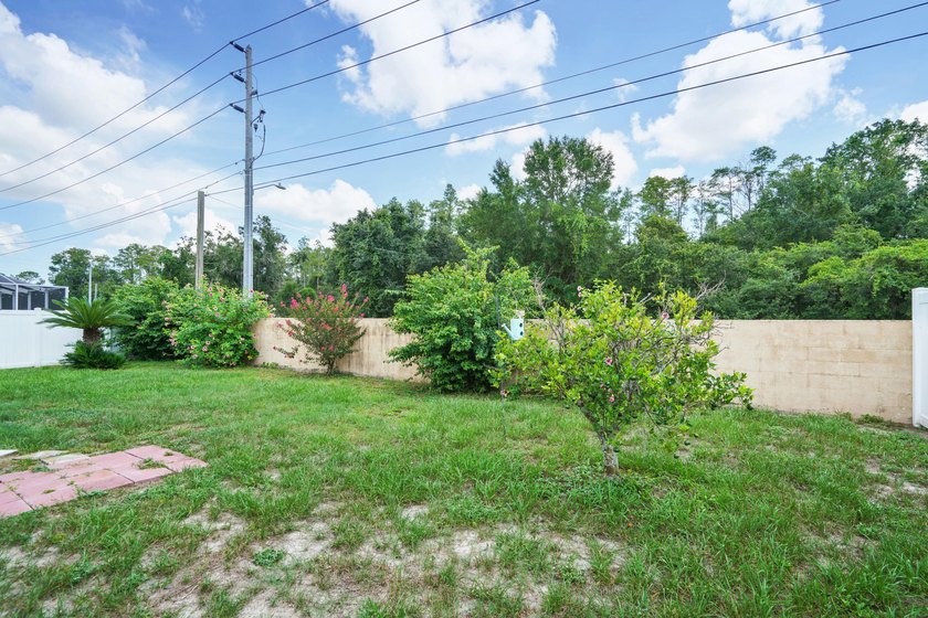 Move right into this beautifully updated 3-bedroom, 2-bath home - photo 38