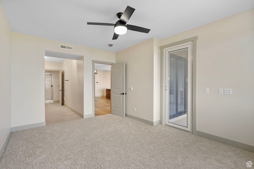 Modern Luxury Condo Near Bear Lake Short term rental Approved - photo 20