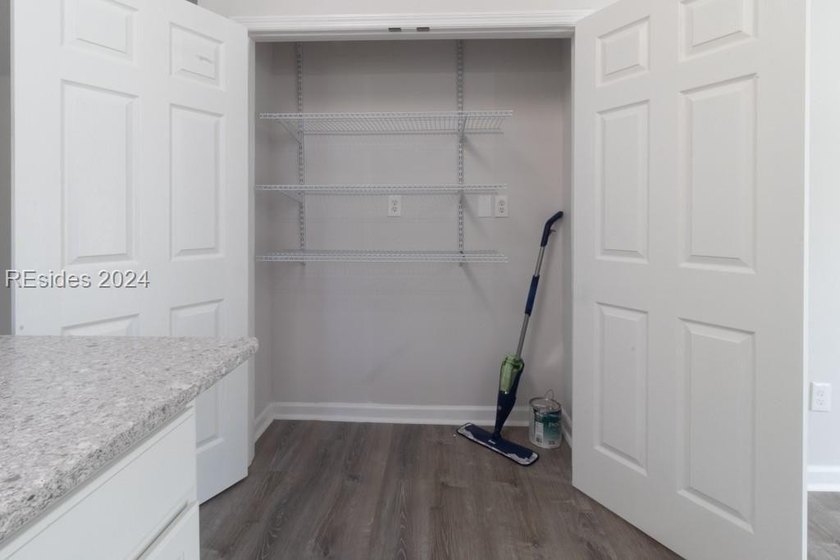 Welcome to 74 Bridgewater Drive, a beautifully maintained 3 - photo 21