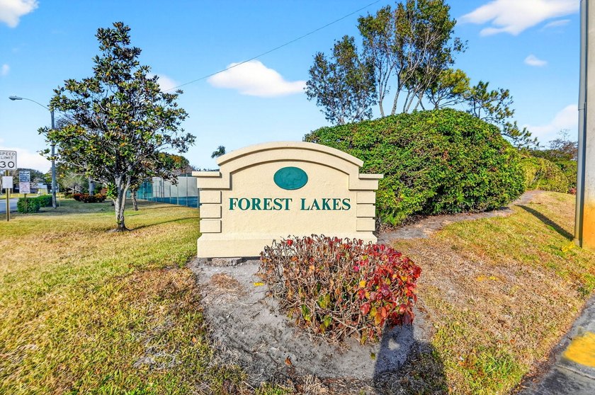 Welcome to 1545 Forest Lakes Circle Unit B in West Palm Beach - photo 2