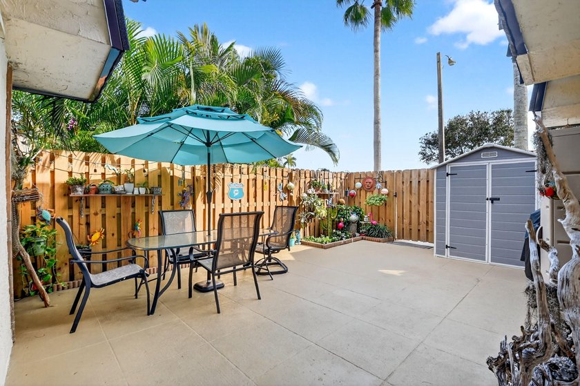 Welcome to 1545 Forest Lakes Circle Unit B in West Palm Beach - photo 7