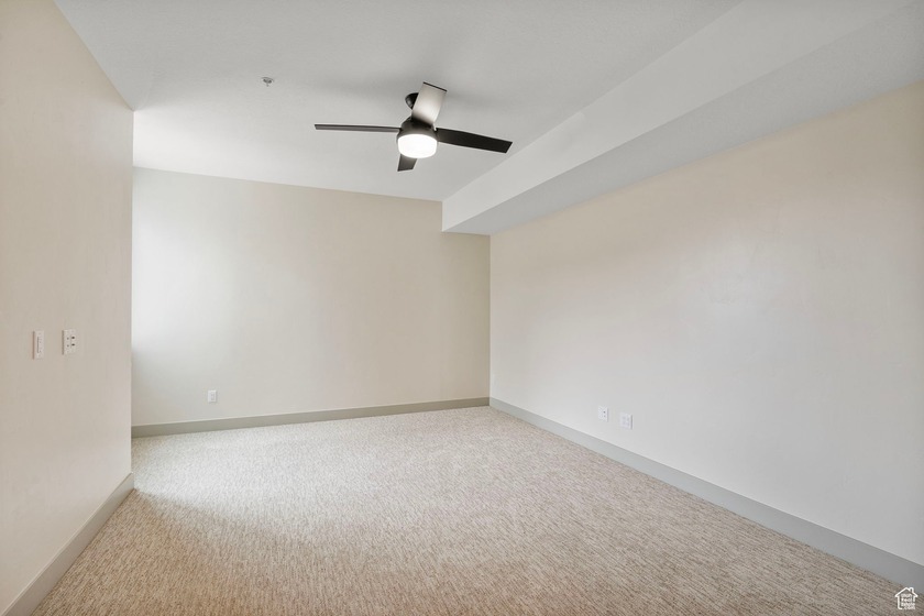 Modern Luxury Condo Near Bear Lake Short term rental Approved - photo 27
