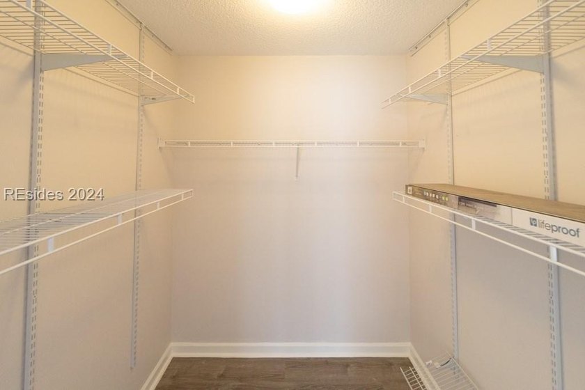 Welcome to 74 Bridgewater Drive, a beautifully maintained 3 - photo 31