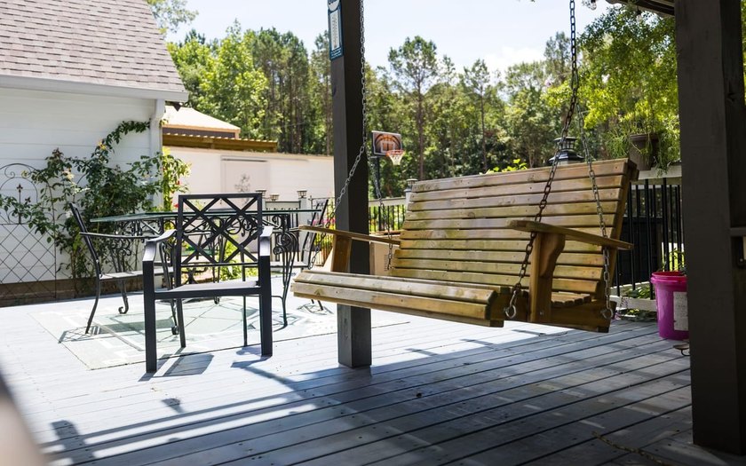 Welcome to your own private lakefront retreat!Situated on - photo 4