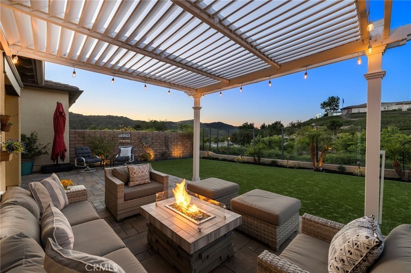Wake up to peaceful hillside views and enjoy the rare - photo 31