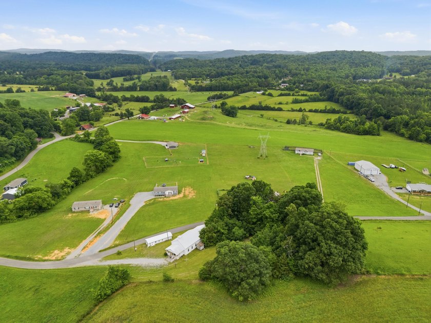 Prime Commercial Opportunity in Loudon County Tn - historic 1870 - photo 3