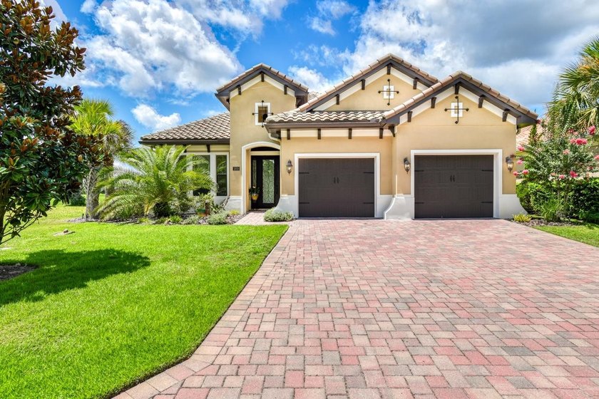 Welcome to 169 Aspen Way in the Exclusive *Conservatory* Better - photo 3