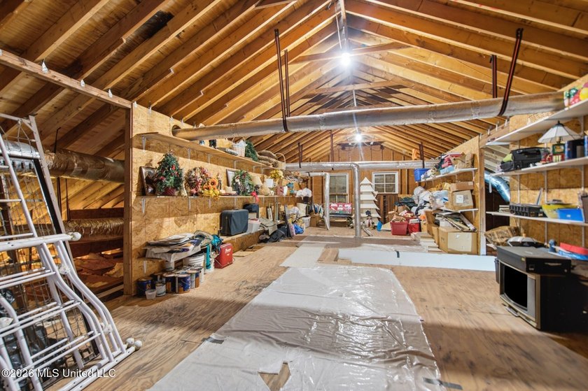 Custom-built and designed by renowned architect William H - photo 45
