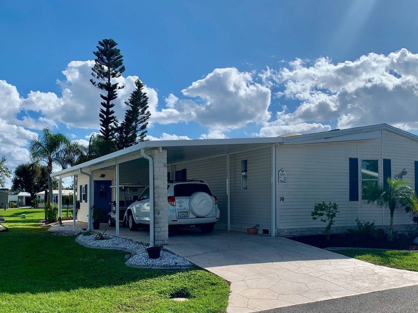 PRICE IMPROVEMENT!!! Beautifully Furnished 2 Bedroom, 2 Bath - photo 4