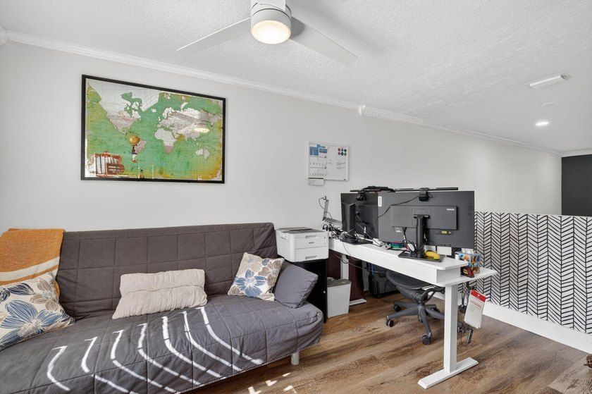 RARELY AVAILABLE and beautifully updated, 3- bed, 2- bath - photo 29