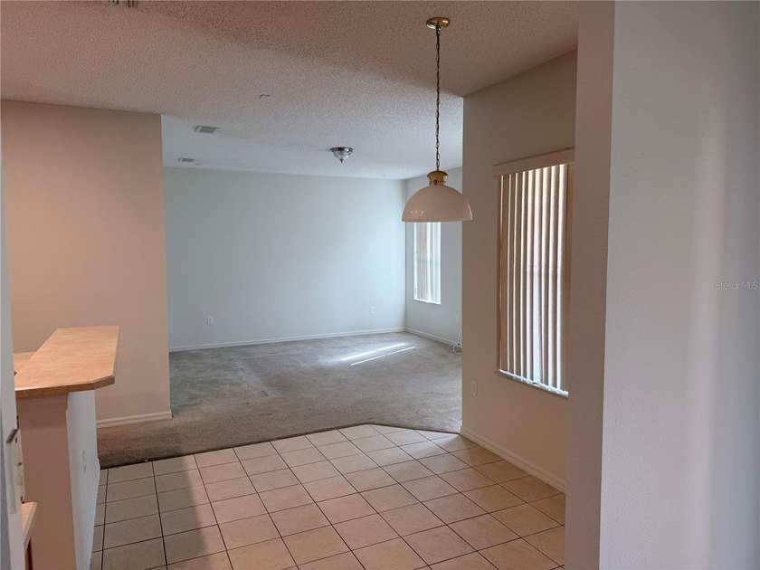 Back on the market after TOM to allow refurbishing. Seller will - photo 15